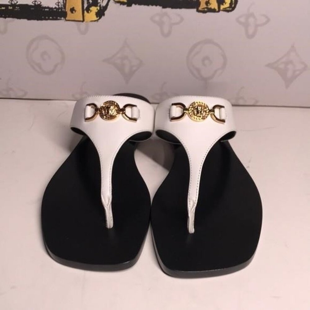 New Authentic VERSACE Medusa ’95 Flat Leather Sandals – White